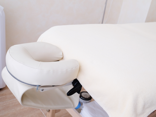 Comment bien choisir sa table de massage ?