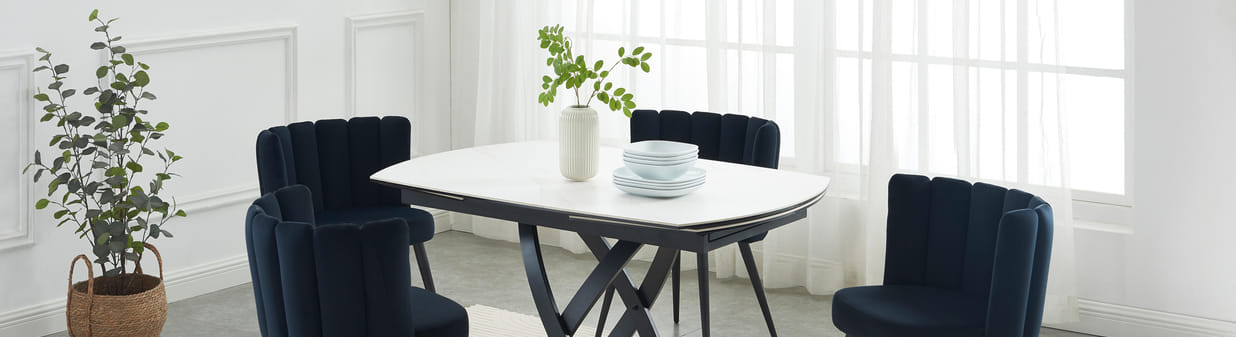 Qual è il materiale ideale per il vostro tavolo da pranzo?