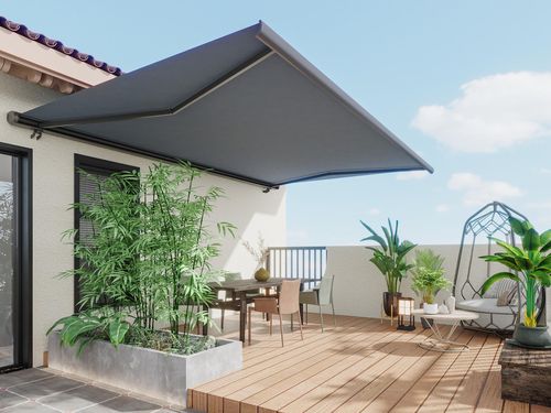 Come scegliere una tenda per il terrazzo o una tettoia per il giardino?